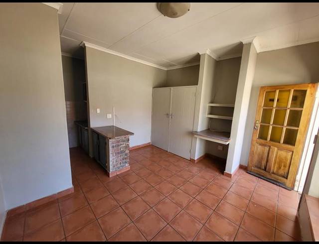 0 BEDROOM PROPERTY TO RENT IN DIE BULT